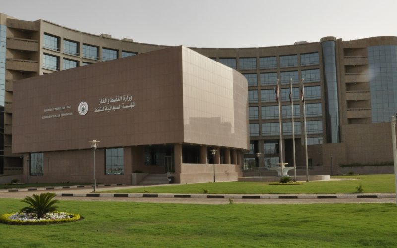 وزير الطاقة: هناك فرص واعدة لمشاريع زيادة الطاقة بالبلاد