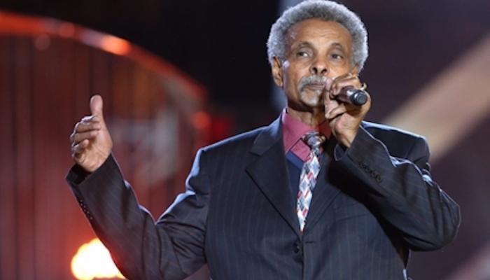 أبو عركي يلحن أغنية جديدة للشاعر هلاوي