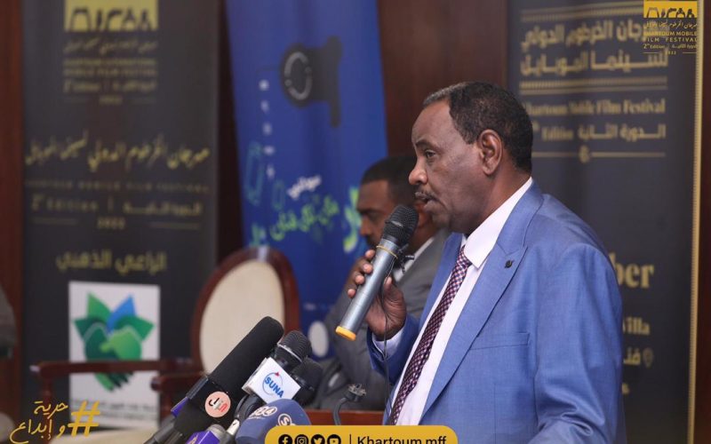 في مهرجان الخرطوم الدولي للسينما.. *كاميرا الموبايل تشكل تحدياً جديداً في الأعمال المرئية