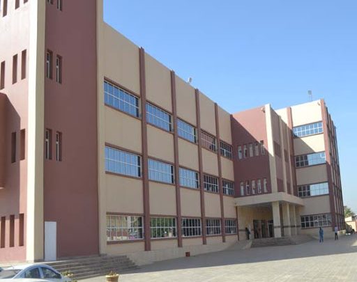 مدير الجوازات يشيد بأداء إدارة التوجيه والخدمات