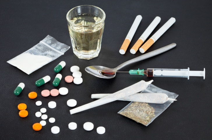 إنهم يرون الركشة لاندكروز