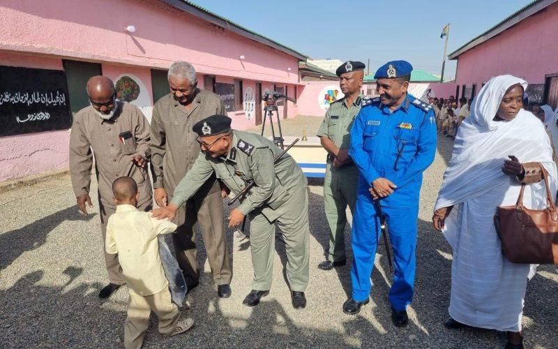 والي البحر الأحمر يقرع جرس العام الجديد ( ٢٠٢٢-٢٠٢٣ ).