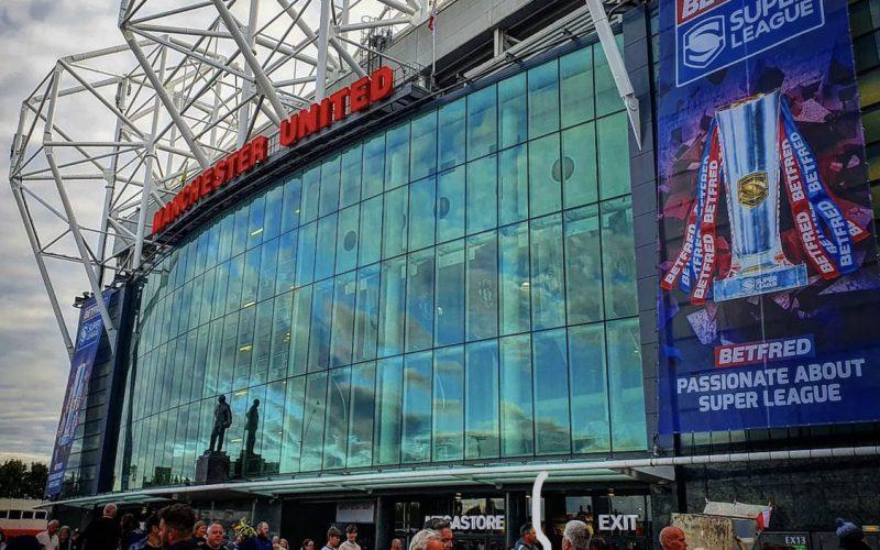 ثورة في مانشستر يونايتد وتخطيط للجمع بين صفقتين سوبر