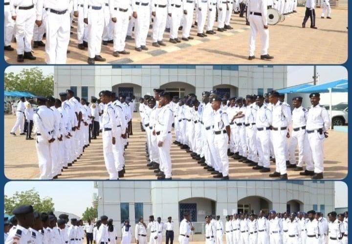 الإدارة العامة للمرور تحتفل بتخريج عدد (117) من منسوبي المرور