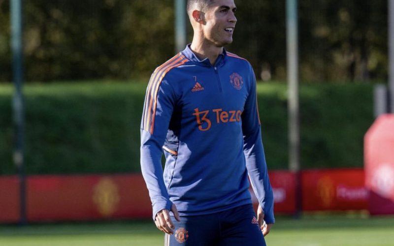 عاد للقائمة ..  كريستيانو رونالدو ضمن تشكيلة الـ”يونايتد”