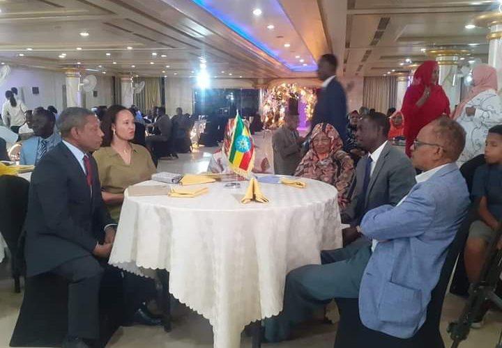 أثيوبيا تزرع “500” شتلة بالسودان