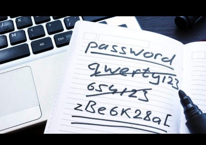 خبراء أمن الإنترنت يوصون بتغيير كلمات المرور كل “90 “يوماً