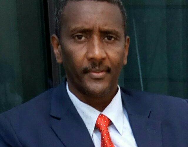 ابوعبيدة عبدالله يكتب: بحر أبيض نحو التنمية