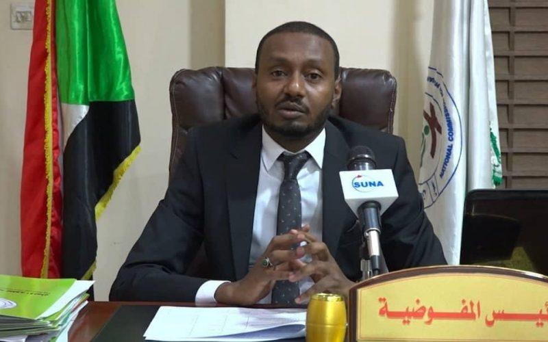 رئيس المفوضية القومية لحقوق الإنسان د. رفعت ميرغني عباس لـ(اليوم التالي): تقرير المفوض السامي لا يؤثر على تجديد عضوية السوان في مجلس حقوق الإنسان