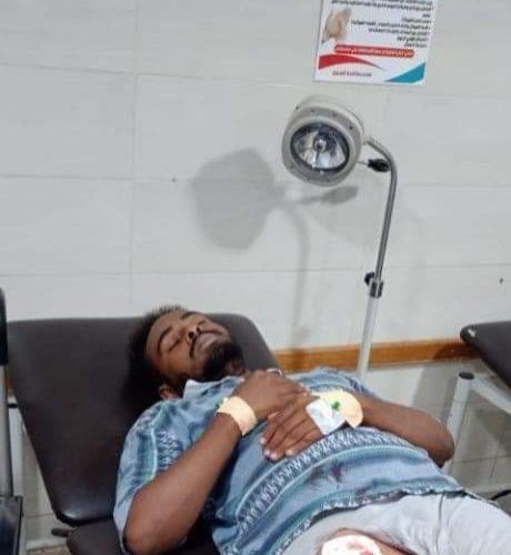 مطرب معروف يتعرض” إلى طلق ناري من عصابة 9 طويلة ونهب هاتفه بأركويت