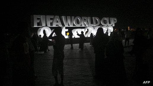 بعد تعليقات عنصرية.. “الفيفا” يحمي اللاعبين من إساءات وسائل التواصل