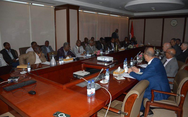 شركة سوناطراك الجزائرية للبترول تبدي رغبتها في دخول قطاع النفط السوداني