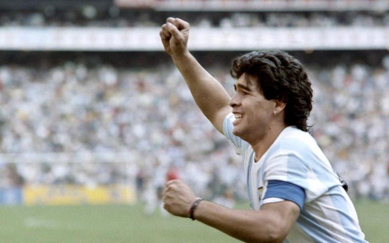 بيع كرة هدف مارادونا الشهير بمليوني جنيه