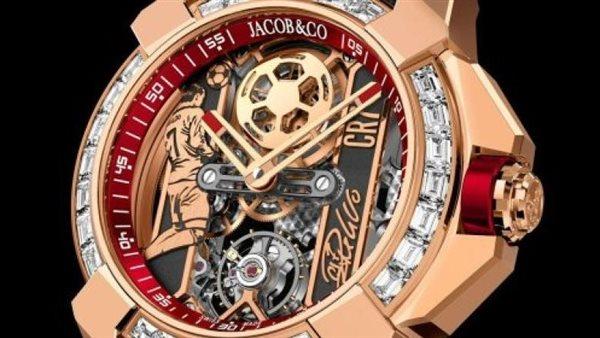 مرصعة ب 26 ماسة بيضاء.. تعرف على سعر ساعة  كريستيانو رونالدو