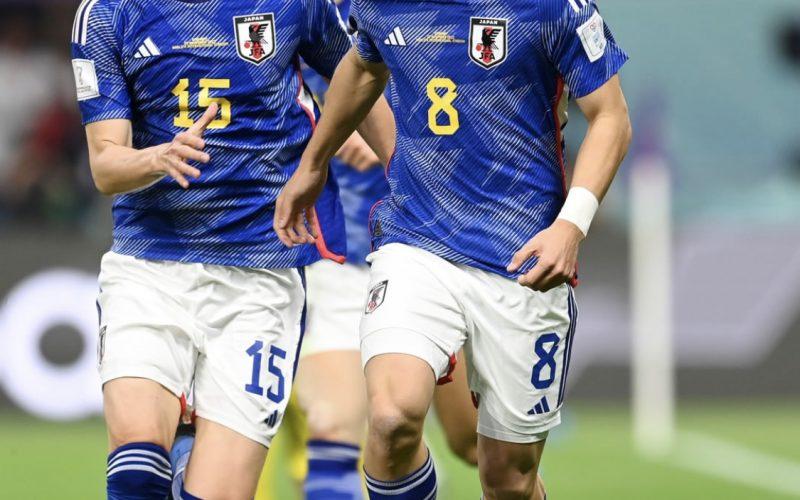 اليابان تصعق ألمانيا وتقلب تأخرها إلى فوز بقيمة الذهب