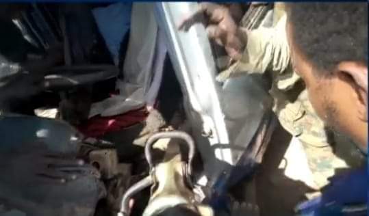 إنقاذ سائق مركبة من الموت بالخرطوم