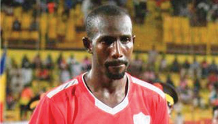 تكريم خاص من نجوم الهلال والمريخ لقائد صقور الجديان بعد إعلان الاعتزال