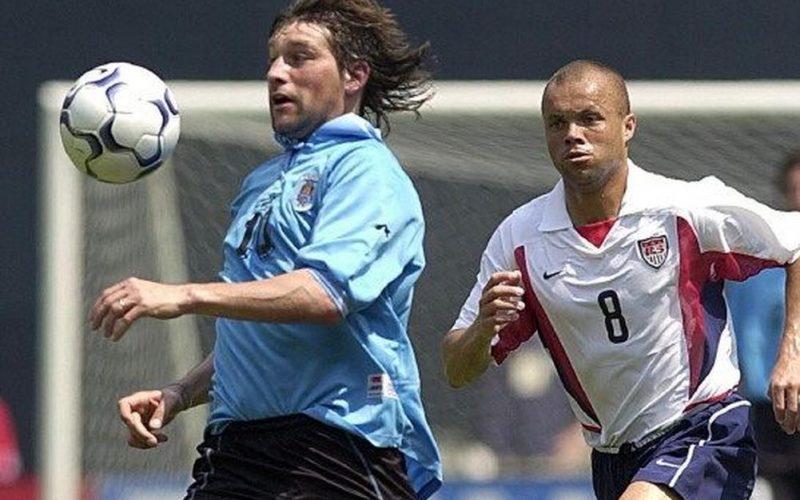 وفاة الدولي الأوروغوياني السابق فابيان أونيل