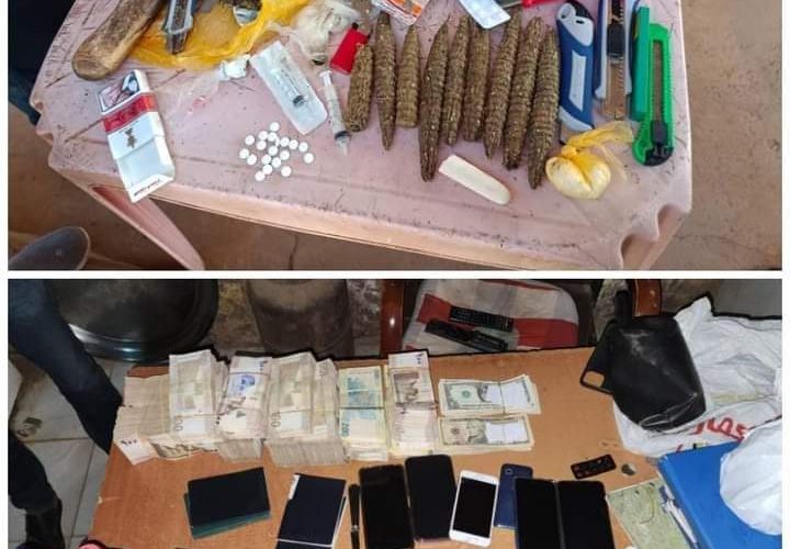 القبض على “9” أجانب بحوزتهم  مخدرات وعملات بشرق النيل