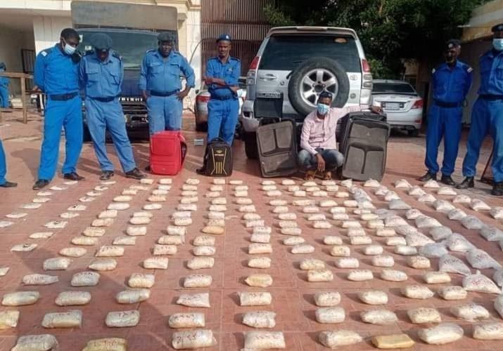 إبادة  “717000”حبة كبتاجون  مخدرة بالبحر الأحمر