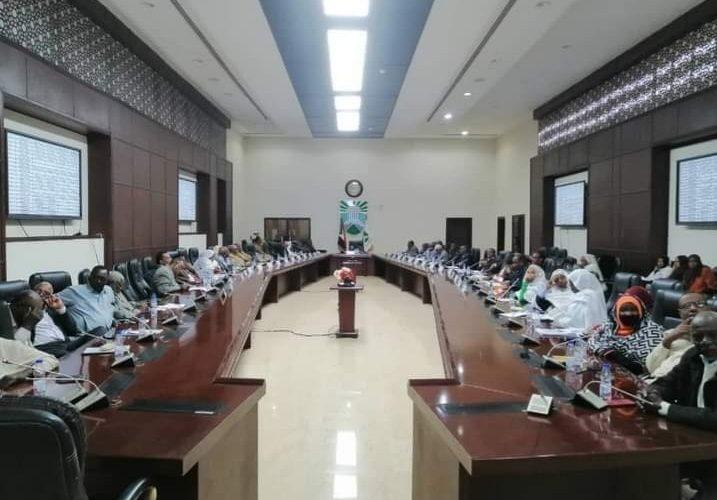 استبعاد بيع الأراضي كمورد مالي بالخرطوم