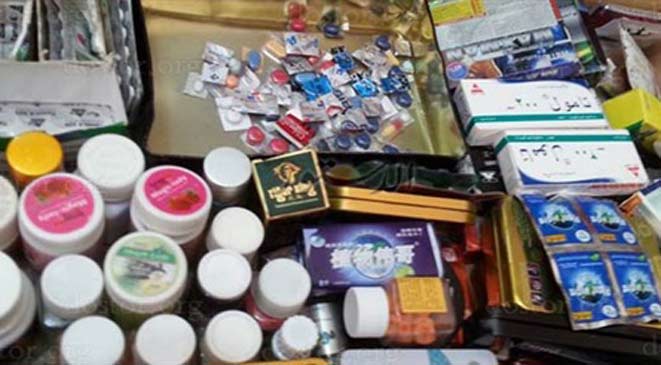 ضبط متهم يروج كريمات ممنوعة بأم درمان