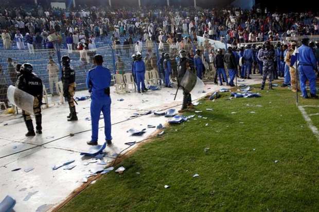 أحداث مثيرة وشغب عقب مباراة الهلال وكوبر