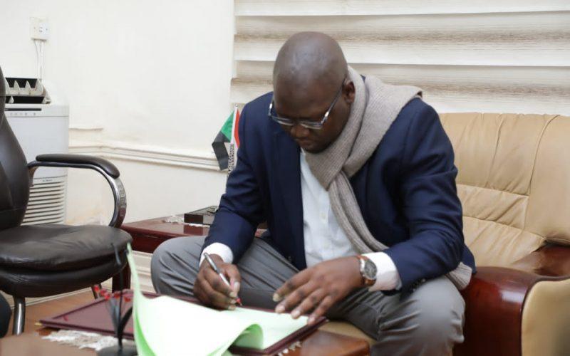 أردول :    الآثار  البيئة للتعدين تحتاج لتكثيف البحث العلميّ