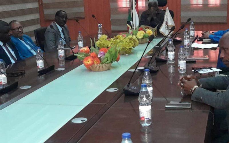 إخلاء مَقرّات وزارتي الصحة والمالية بالفاشر خلال يومين