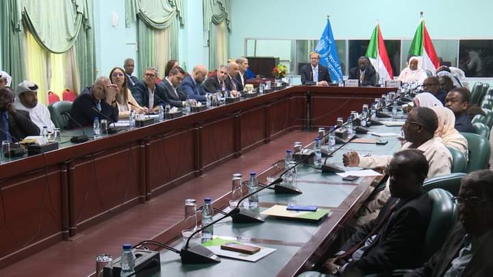 لتوفير الأمن الغذائي:    مباحثات بين السودان و برنامج  الغذاء  العالمي