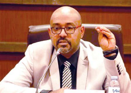 إعفاء مدير الموانئ البحرية لرفضه قراراً وزارياً