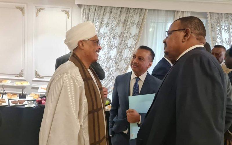 ورشة القاهرة: لن يحكم الانتقالية فصيل واحد!