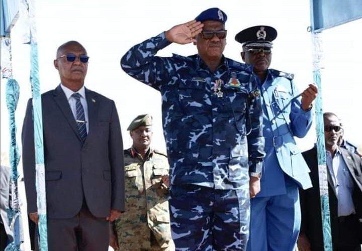 وزير الداخلية السوداني:   الشرطة تعمل بتجرد  واحترافية