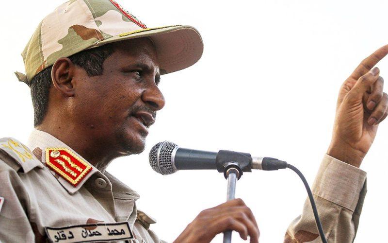 حميدتي: ينفى وجود خلاف مع الجيش