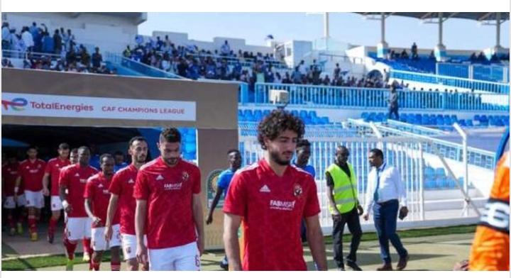 قرار مرتقب من “الكاف” بشأن مباراة الهلال والأهلي المصري