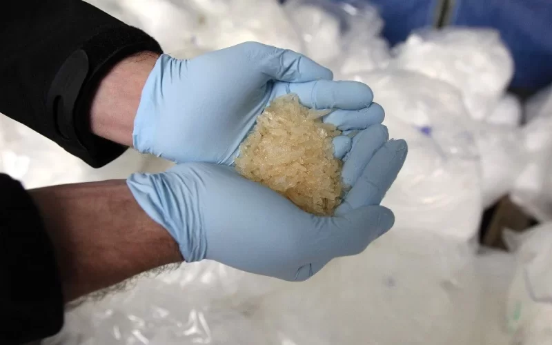 ضبط (6) حاويات مواد سامة و(53) كيلو مخدرات بمقرات الدعم السريع