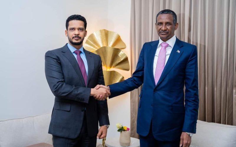 “استنكر الزج باسمه”.. الاتحادي الأصل: عضوية إبراهيم الميرغني “مجمدة” وأنه يمثل نفسه خلال اجتماعه بقائد الميليشيا المتمردة