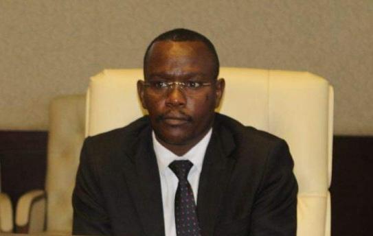 إعفاء والي شمال دارفور “نمر عبدالرحمن” من منصبه