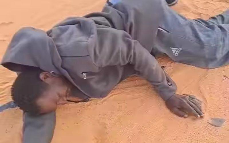 في حادثة مأساوية مؤثرة .. ليبيون ينقذون سودانيين تاهوا في الصحراء