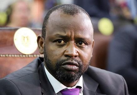 حركة “الهادي إدريس” تنفي الانضمام للدعم السريع