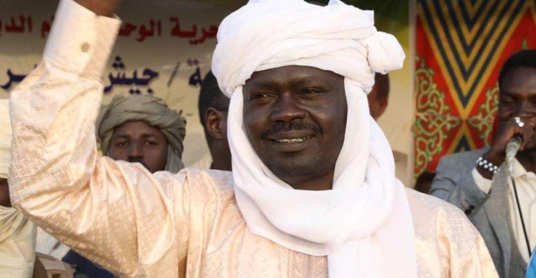 مناوي وقواته يتجهون إلى الخرطوم للقتال بجانب الجيش