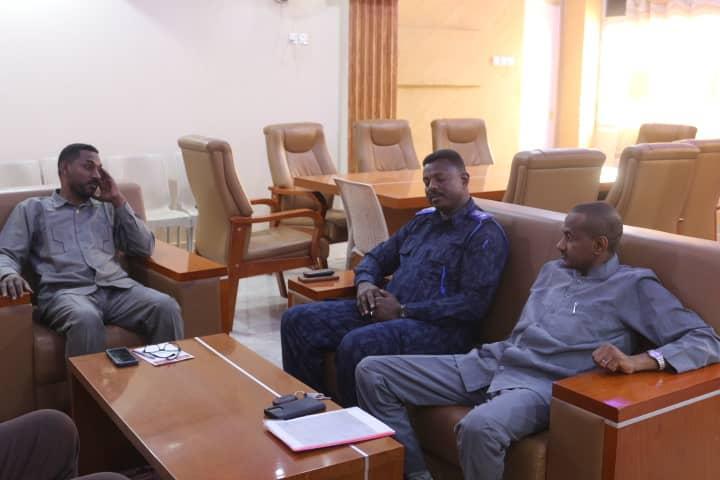 الموارد المعدنية:حصر العاملين في النشاط التعديني بمناطق التعدين بالشمالية