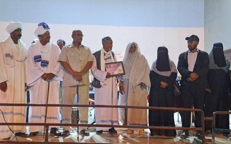 والي البحر الاحمر يعلن عن تبني الورش الخاصة بالنساء