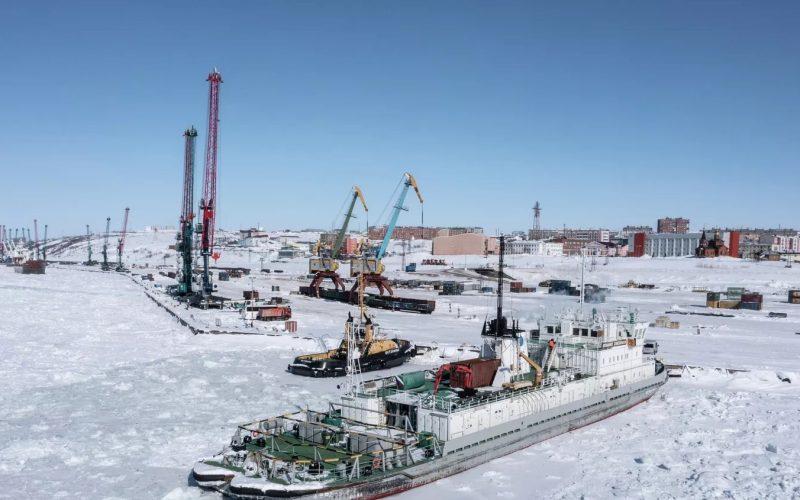 ممر الملاحة الشمالي الروسي يسجل عبورا قياسيا