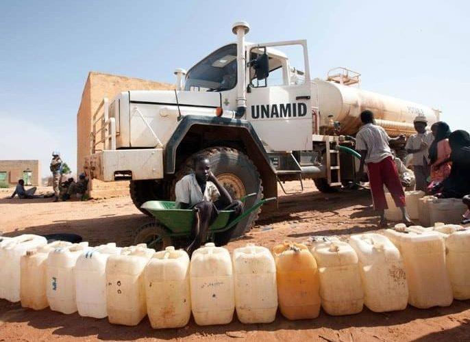 أزمة خانقة في الغذاء والماء والدواء بمعسكري سروتني وكساب