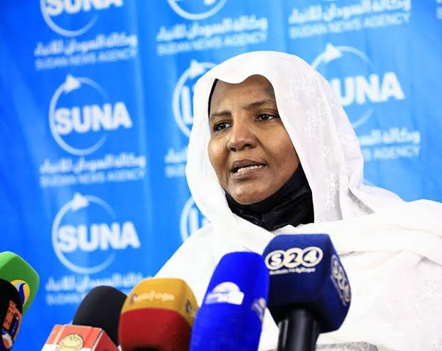 تفاقم الخلافات بحزب الأمة ورباح الصادق تتبرأ من مواقفه