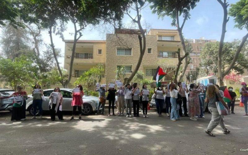 بعد مطالبتهم بوقف حرب السودان … السلطات المصرية تخلي سبيل نشطاء اعتقلوا الثلاثاء