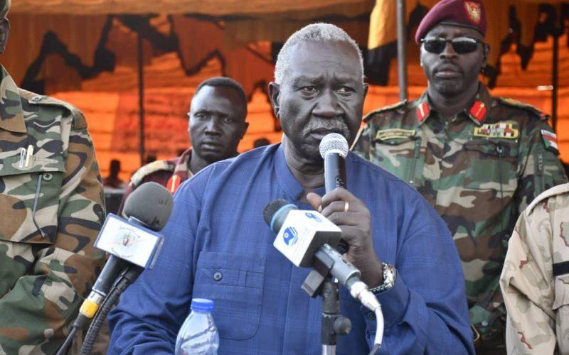 عقار يتعهد بدعم مشروع كهرباء (أبو قرن) بمنطقة بباو