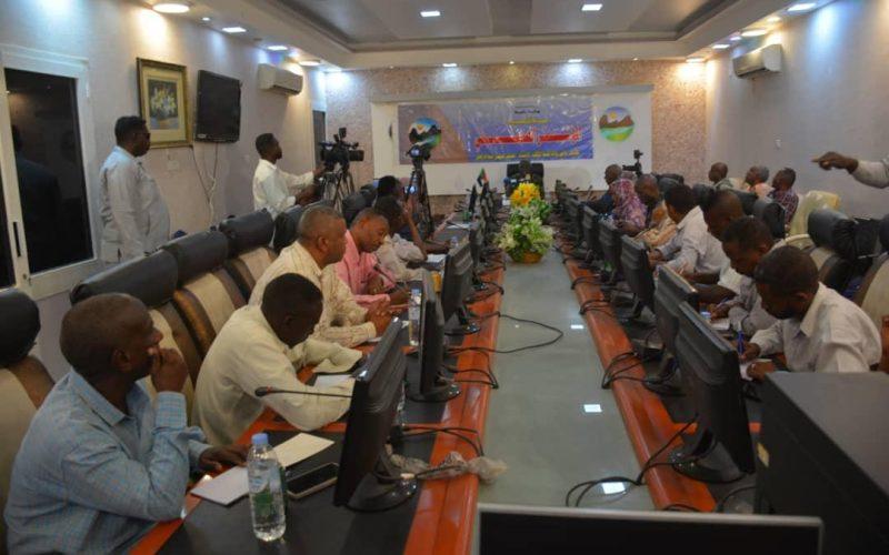 والى كسلا: دراسات لحل مشكلة المياه بالولاية