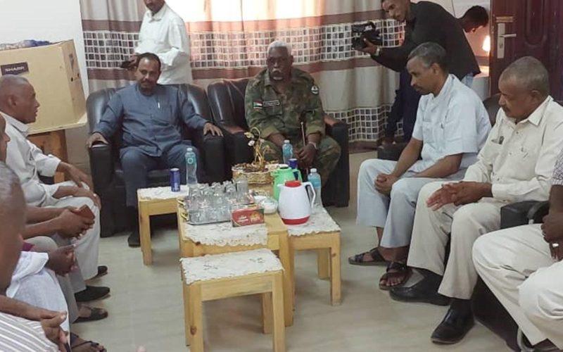 منع تصديق المحلات التجارية بالمؤسسات والمرافق الحكومية بنهرالنيل